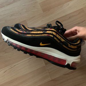 NWOT Nike Air Max 97 Black Floral Suede Sneakers 7.5